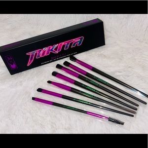 MORPHE X NIKITA EYE BRUSH SET